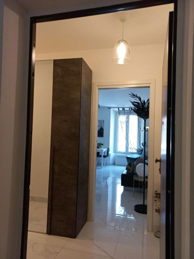 Violet Apartment Como Dış mekan fotoğraf